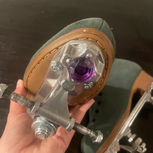 Emerald Moonlights - Picture 2 of 6